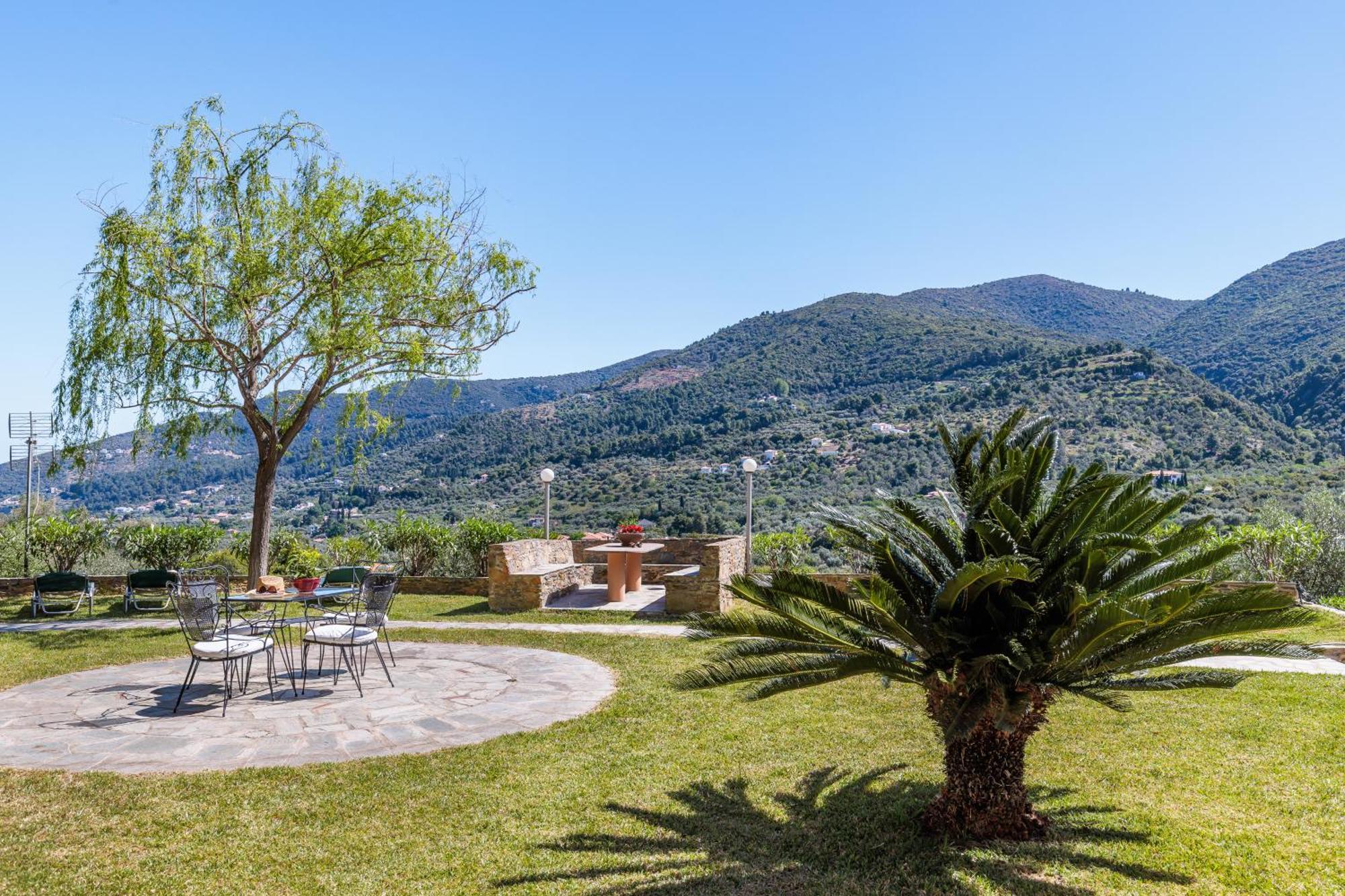 Ferienwohnung Likasti Skopelos Exterior foto